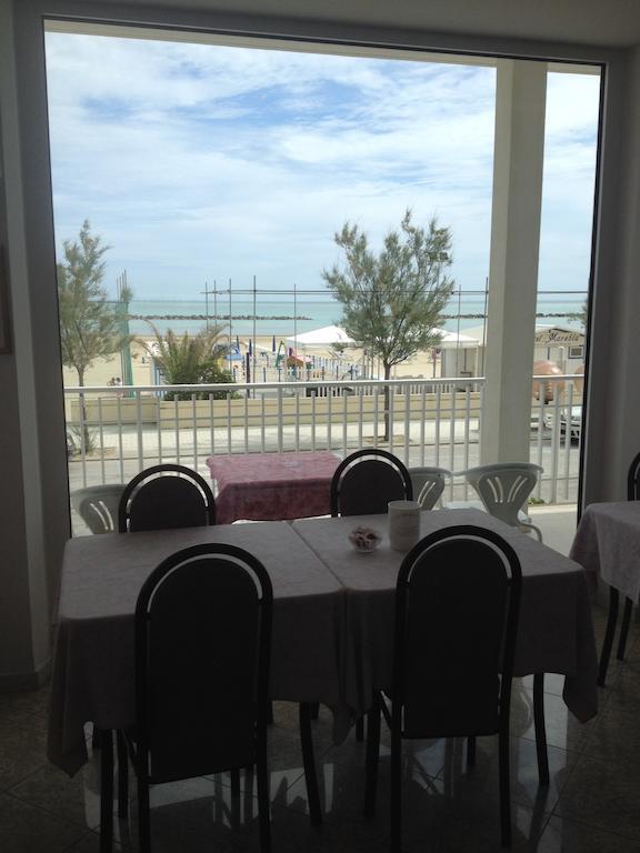 Hotel Mareblu Senigallia Exterior photo