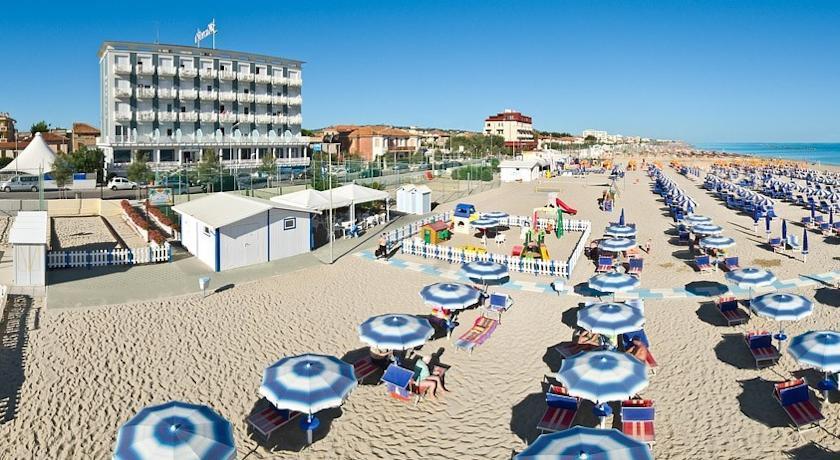 Hotel Mareblu Senigallia Exterior photo