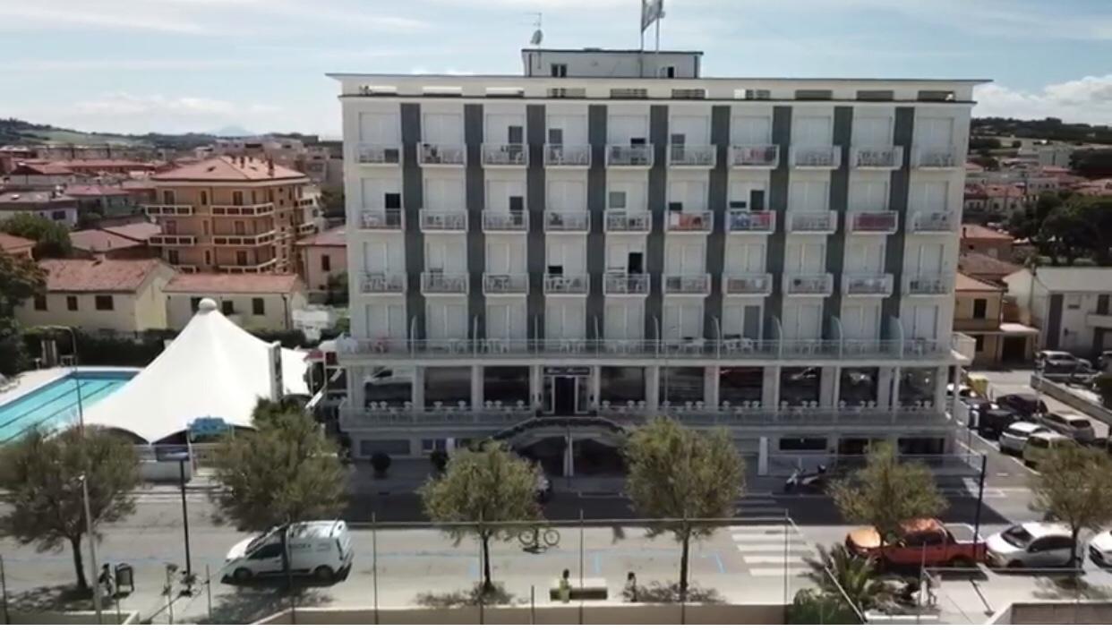 Hotel Mareblu Senigallia Exterior photo